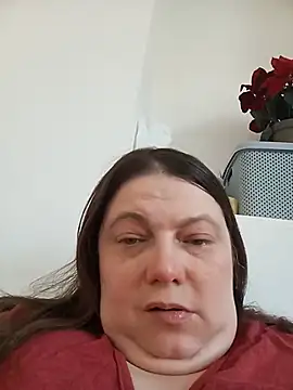 Snapshot of HotHornyEmmaX chatting on June 19, 2026, 6:18 am HotHornyEmmaX online show from June 19, 2026, 6:18 am