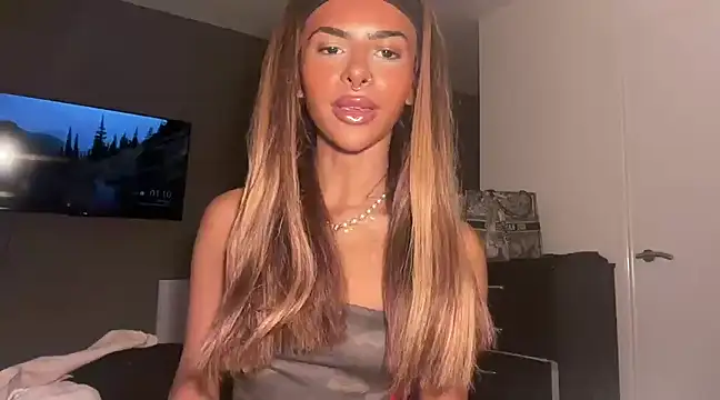 Snapshot of AngelFaye chatting on March 1, 2025, 1:11 am AngelFaye online show from March 1, 2025, 1:11 am