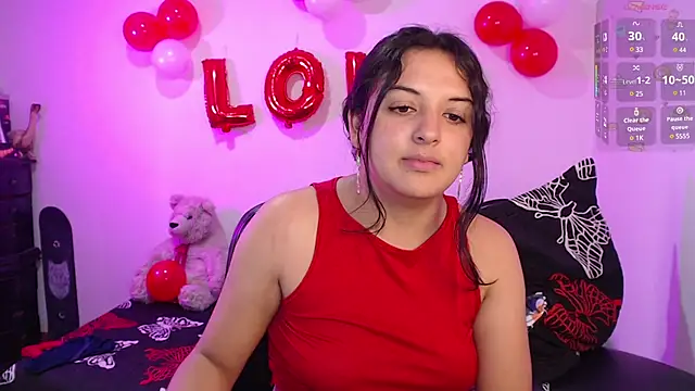 Snapshot of Tina_4_Charlie chatting on February 13, 2025, 6:05 pm Tina 4 Charlie online show from February 13, 2025, 6:05 pm