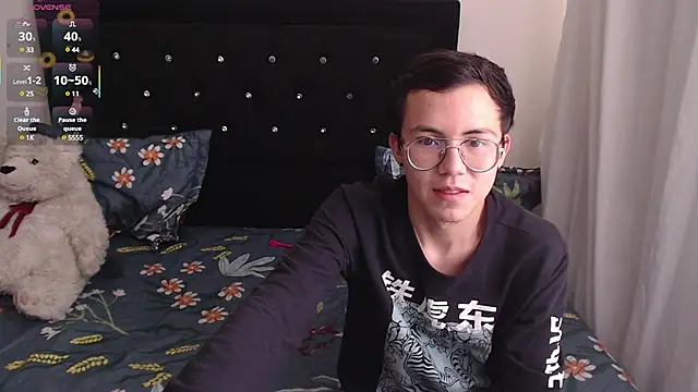 Snapshot of Tina_4_Charlie chatting on February 20, 2025, 4:14 pm Tina 4 Charlie online show from February 20, 2025, 4:14 pm