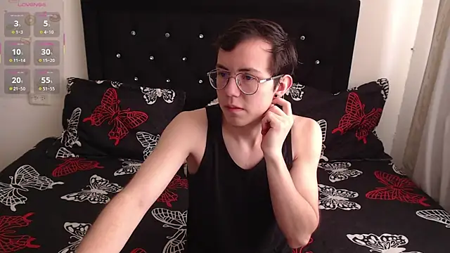 Snapshot of Tina_4_Charlie chatting on March 15, 2025, 12:56 pm Tina 4 Charlie online show from March 15, 2025, 12:56 pm