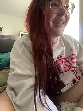 Cherrycherrymiss online show from March 18, 2025, 1:09 pm
