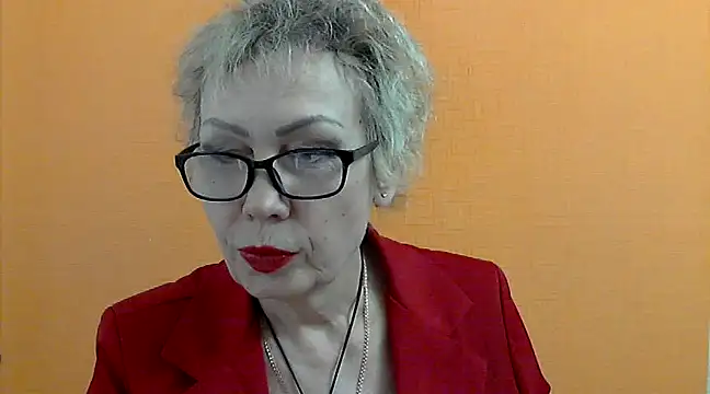 NessyJenixs online show from February 18, 2025, 6:26 pm