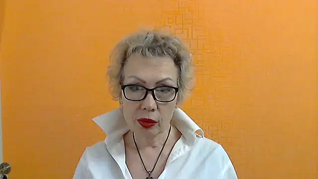 NessyJenixs online show from March 15, 2025, 7:27 pm