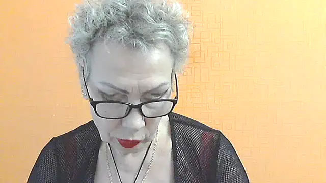 NessyJenixs online show from November 27, 2025, 7:54 am