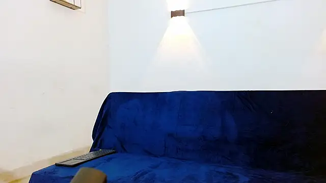 Snapshot of Tylerdrdn chatting on October 30, 2025, 8:53 pm Tylerdrdn online show from October 30, 2025, 8:53 pm