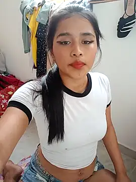 Morenalatina-hotsex online show from February 28, 2026, 10:00 pm
