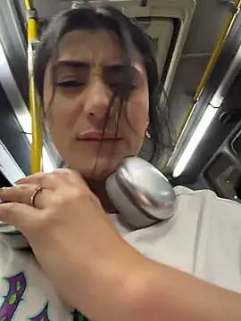 fiorella paris online show from March 8, 2026, 2:04 am