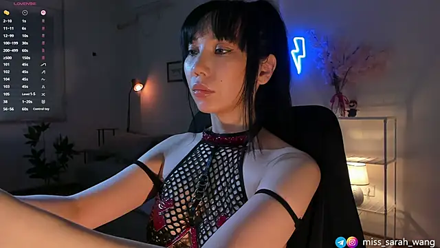 Snapshot of sarah_wang chatting on May 29, 2026, 4:38 pm sarah wang online show from May 29, 2026, 4:38 pm