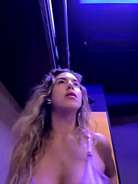 Snapshot of veronikawithDDDs chatting on November 19, 2025, 9:26 pm veronikawithDDDs online show from November 19, 2025, 9:26 pm