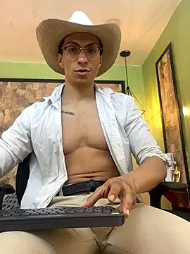 ApoloCruz online show from October 3, 2025, 5:59 am