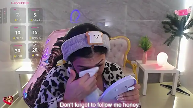 Snapshot of lilith_petit_sub chatting on February 16, 2025, 1:05 pm lilith petit sub online show from February 16, 2025, 1:05 pm