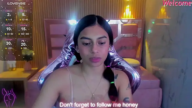 Snapshot of lilith_petit_sub chatting on March 2, 2025, 2:00 pm lilith petit sub online show from March 2, 2025, 2:00 pm