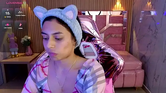 Snapshot of lilith_petit_sub chatting on October 16, 2025, 3:18 am lilith petit sub online show from October 16, 2025, 3:18 am