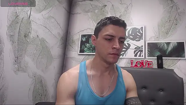 Snapshot of Frank_Millers chatting on February 5, 2025, 4:25 pm Frank Millers online show from February 5, 2025, 4:25 pm