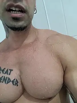 Snapshot of badbrown chatting on March 14, 2025, 3:48 am badbrown online show from March 14, 2025, 3:48 am