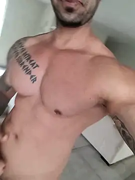 Snapshot of badbrown chatting on March 17, 2025, 12:46 pm badbrown online show from March 17, 2025, 12:46 pm