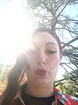 Snapshot of AdorahB3ll3 chatting on October 6, 2025, 2:14 pm AdorahB3ll3 online show from October 6, 2025, 2:14 pm