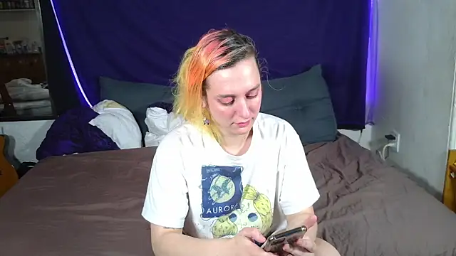 Evelan420 online show from October 13, 2025, 6:19 pm