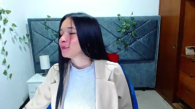 Snapshot of victoria_adams07 chatting on April 10, 2026, 1:49 pm victoria adams07 online show from April 10, 2026, 1:49 pm