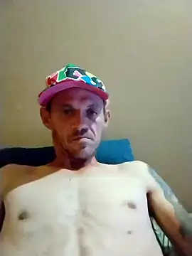 Snapshot of brennaboy chatting on March 5, 2026, 12:28 am brennaboy online show from March 5, 2026, 12:28 am