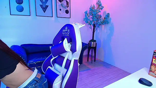 Charlotte ethan online show from March 20, 2026, 7:41 pm