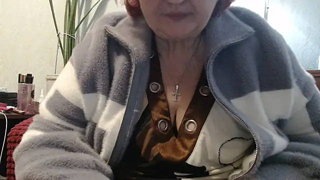 DeniseeRosea online show from April 16, 2026, 4:19 pm