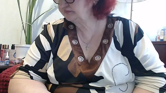 DeniseeRosea online show from April 30, 2026, 11:05 am