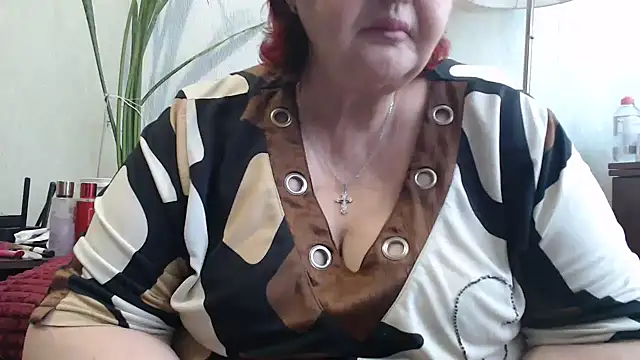 Snapshot of DeniseeRosea chatting on May 13, 2026, 10:12 am DeniseeRosea online show from May 13, 2026, 10:12 am