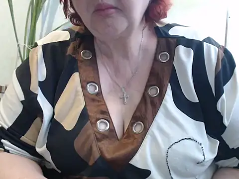 Snapshot of DeniseeRosea chatting on May 20, 2026, 7:14 am DeniseeRosea online show from May 20, 2026, 7:14 am