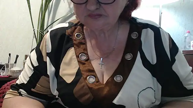 Snapshot of DeniseeRosea chatting on May 27, 2026, 7:00 pm DeniseeRosea online show from May 27, 2026, 7:00 pm