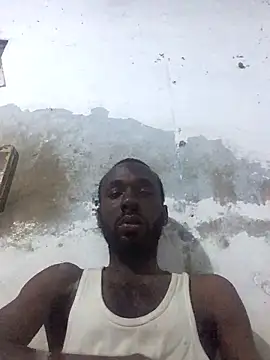 Snapshot of onewinnertee chatting on October 19, 2025, 1:06 am onewinnertee online show from October 19, 2025, 1:06 am