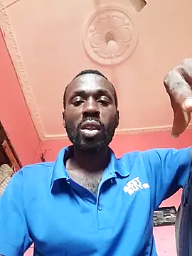 Snapshot of onewinnertee chatting on October 28, 2025, 12:41 pm onewinnertee online show from October 28, 2025, 12:41 pm