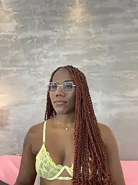 Alaia Colins online show from July 17, 2026, 1:34 am