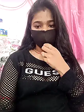 Simran-001 online show from March 4, 2025, 1:06 pm