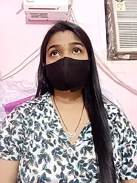 Simran-001 online show from September 13, 2025, 6:18 pm