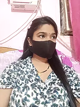 Simran-001 online show from October 13, 2025, 2:28 pm