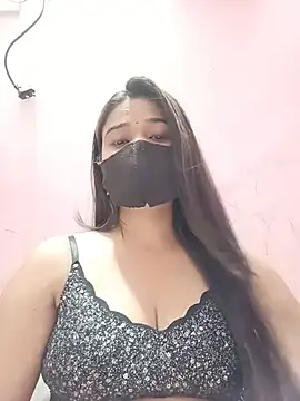 Snapshot of Simran-001 chatting on May 12, 2026, 2:47 pm Simran-001 online show from May 12, 2026, 2:47 pm