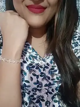 Snapshot of Simran-001 chatting on July 7, 2026, 12:42 pm Simran-001 online show from July 7, 2026, 12:42 pm