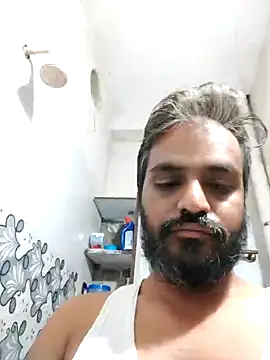 RaviRoy2326 online show from February 5, 2025, 7:31 pm