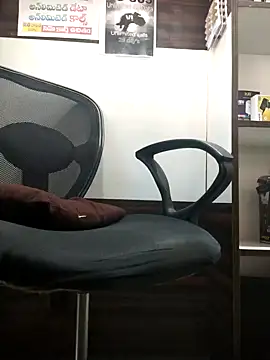 RaviRoy2326 online show from February 11, 2025, 4:01 am