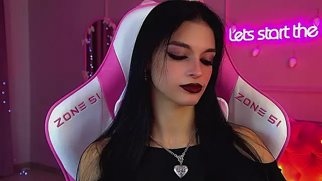 BeverlyMost online show from December 20, 2025, 6:31 am