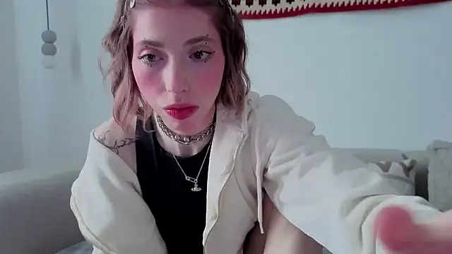 HappyVivy online show from April 12, 2026, 7:24 am