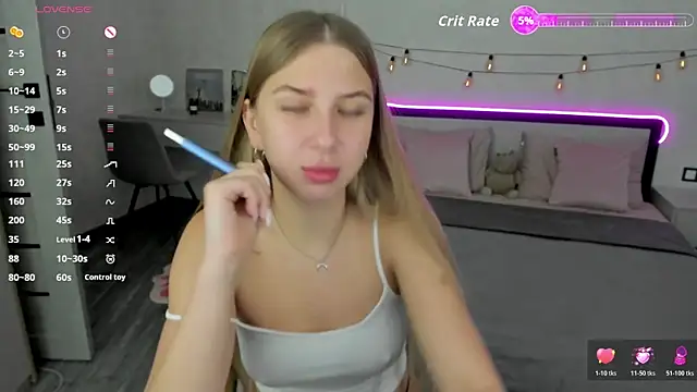 AureliaBliss  online show from July 12, 2026, 4:58 am