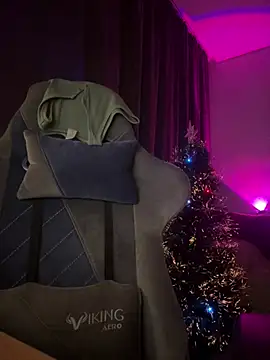 Ohmy Nora  online show from January 29, 2025, 1:05 am