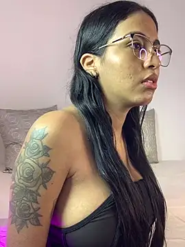 Snapshot of genesissara chatting on March 4, 2025, 12:18 am genesissara online show from March 4, 2025, 12:18 am