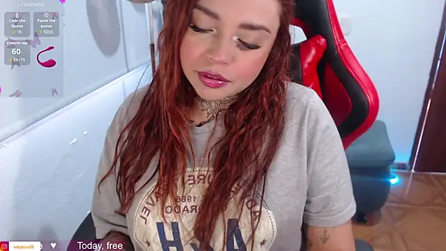 Snapshot of natyk_m chatting on September 11, 2025, 2:39 pm natyk m online show from September 11, 2025, 2:39 pm