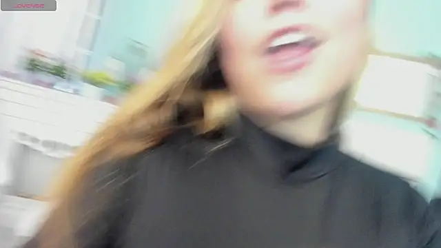 alaia greyy online show from March 14, 2025, 4:51 pm