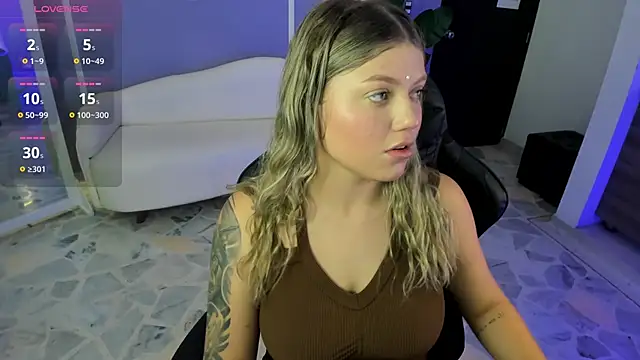 alaia greyy online show from September 20, 2025, 1:12 pm