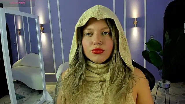 alaia greyy online show from September 24, 2025, 12:52 pm